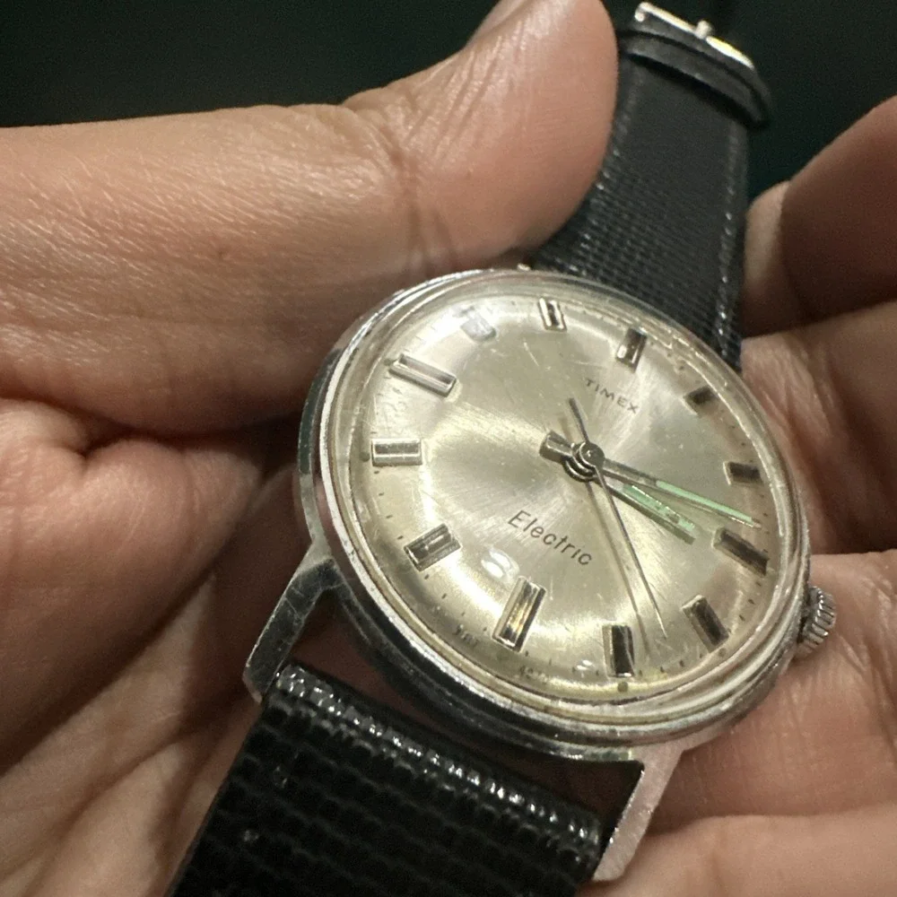 Works Vintage 1970 Timex Electric Mens watch Quartz Silver 34mm New Strap Fit 8